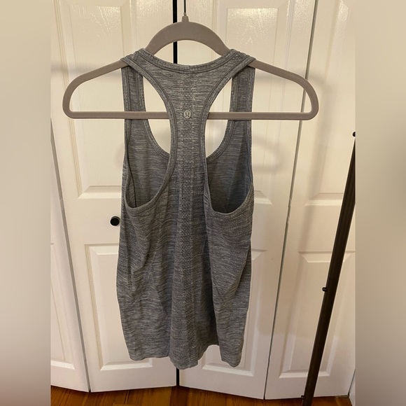 Lululemon Swiftly Tank - Picture 2 of 2
